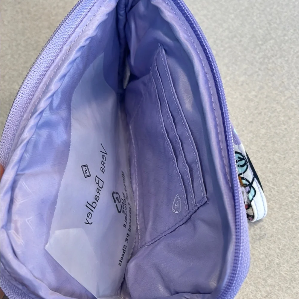 NWT Colorful Vera Bradley Wristlet - Picture 5 of 5